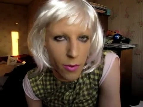 TWINK IS ALWAYS HUNGRY FOR RAW COCK