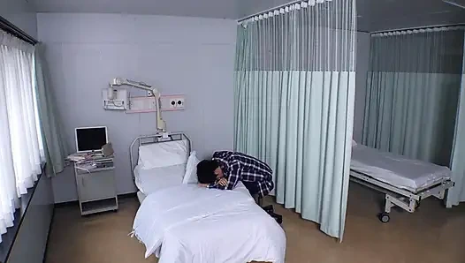 Я в итоге поддалась искушению в день, когда моя беременная жена родила