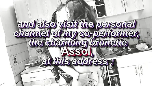 Aksi hot lesbian dewasa tante seksi dan gadis perawan yang lagi asik ngentot memek beceknya - girl on girl Toket alami pantat besar