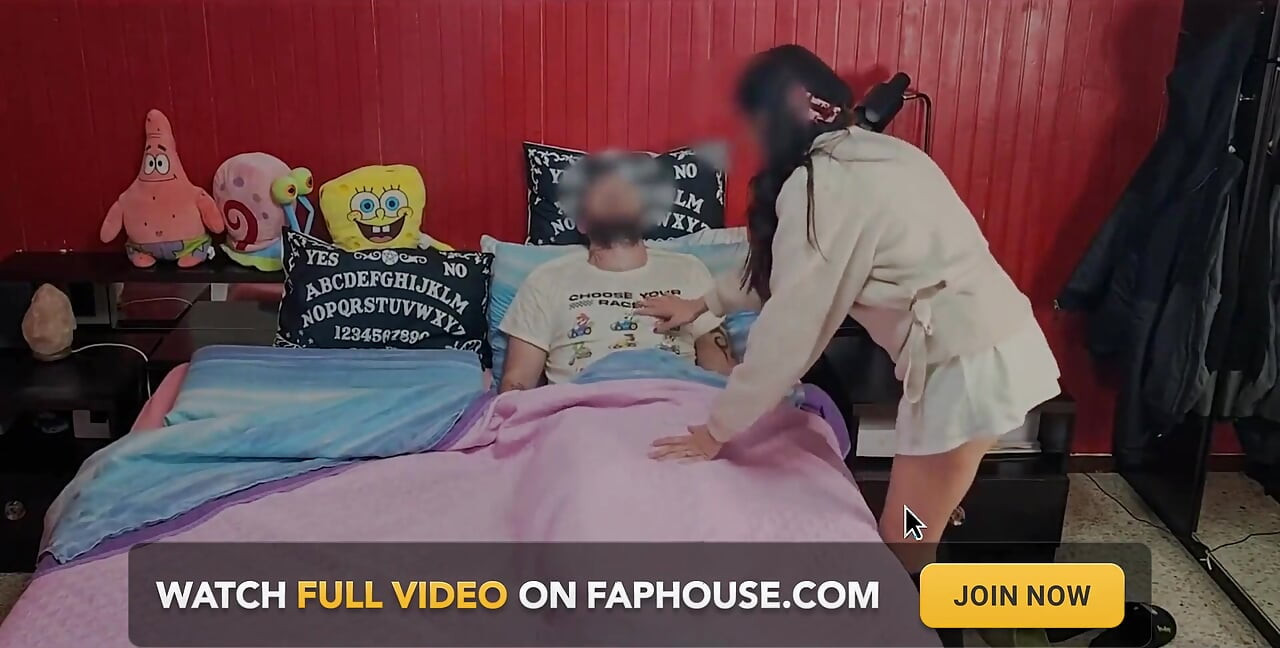 Hàng xóm của tôi đến để cứu tôi