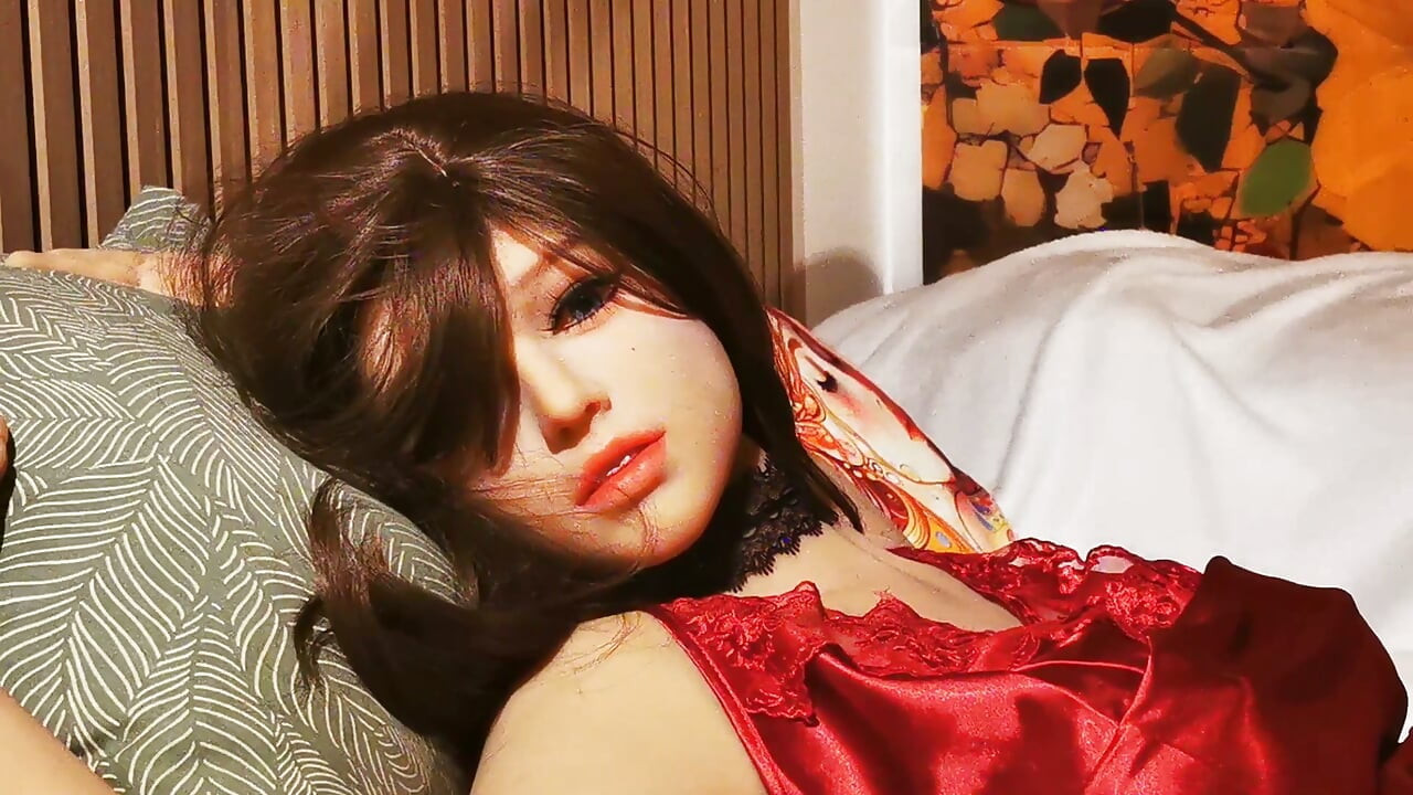 Funwest Doll Chloe kena fuck tiga kali selepas malam kasino.