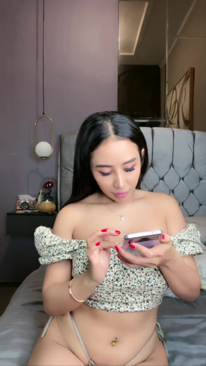 Indonesian model horny when videocall sex | Clip 1