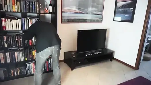 Çılgın kadın egemenliği kız erkek kölesini sert cezalandırıyor