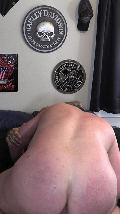 Bareback Redneck Fuck with South Dakota Butt Slut 2
