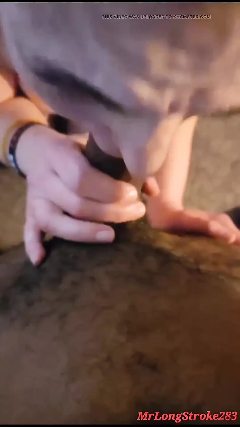 Kneeling Blowjob & Anal Backshots