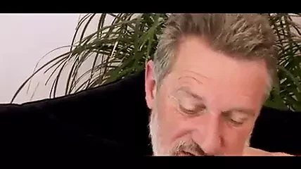 NONNO E NIPOTE ALLA SPA