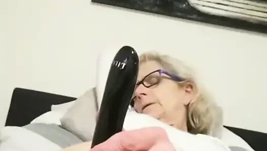 Huge dildo and then finished with vibrator