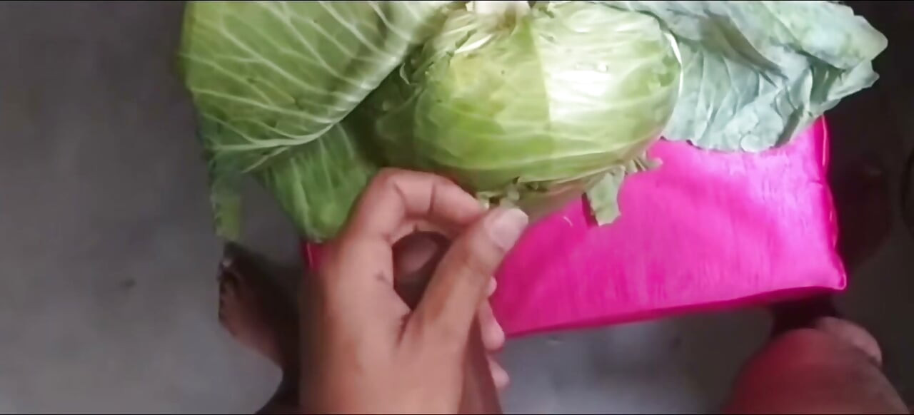 Desi College Boy Fucking a Cabbage