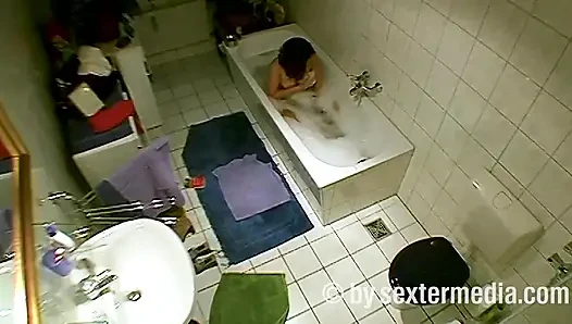 MILF Macht Körperpflege Im Bad