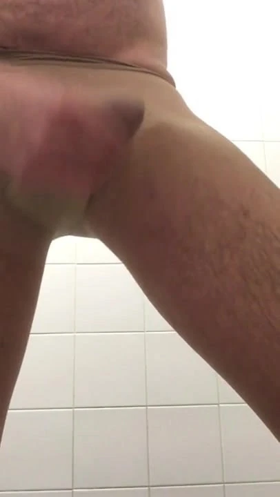꽉 주먹을 쥔 wanker