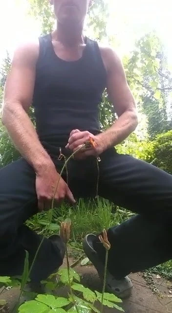 Piss and Cum in the Public Park