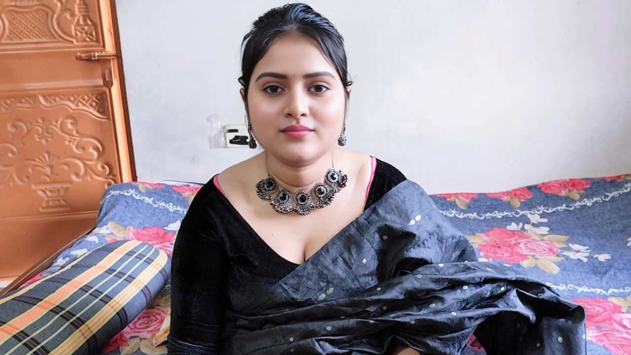Beautiful indian deshi bhabhi with devor after a long time fucking enjoy time video.( Full Bangla Voice)