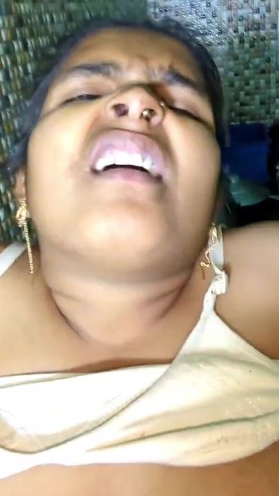 Assam Local Girl Sex in Kitchen