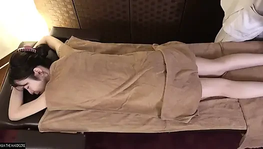 Asian Angel 27337