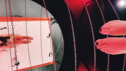 День, посвященный поклонению моим ступням. и его член