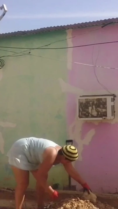 Захоплюючий момент від "Мій сусід не може дочекатися, щоб побачити мою велику дупу в моїй короткій сукні".
