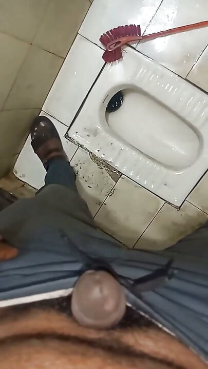 Sunt indian desi man futându-mi pizda soției cu sărutări