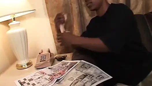 Женщина трахается с черным мужчиной