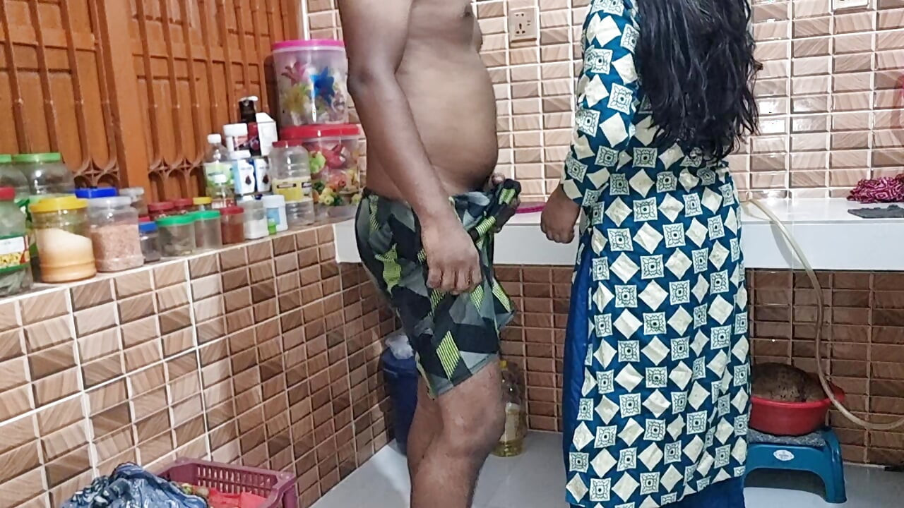 Bangla voice anal closeup video. New anal video in deshi wife