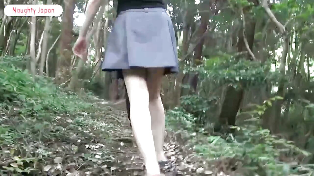 Slender Married Beauty Caught by Her Husband, Taken Into the Mountains Before a Heated Standing Encounter