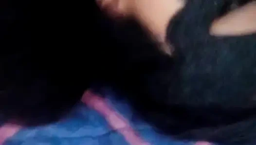 İlk anal videom, umarım genç görünmemin sakıncası yoktur