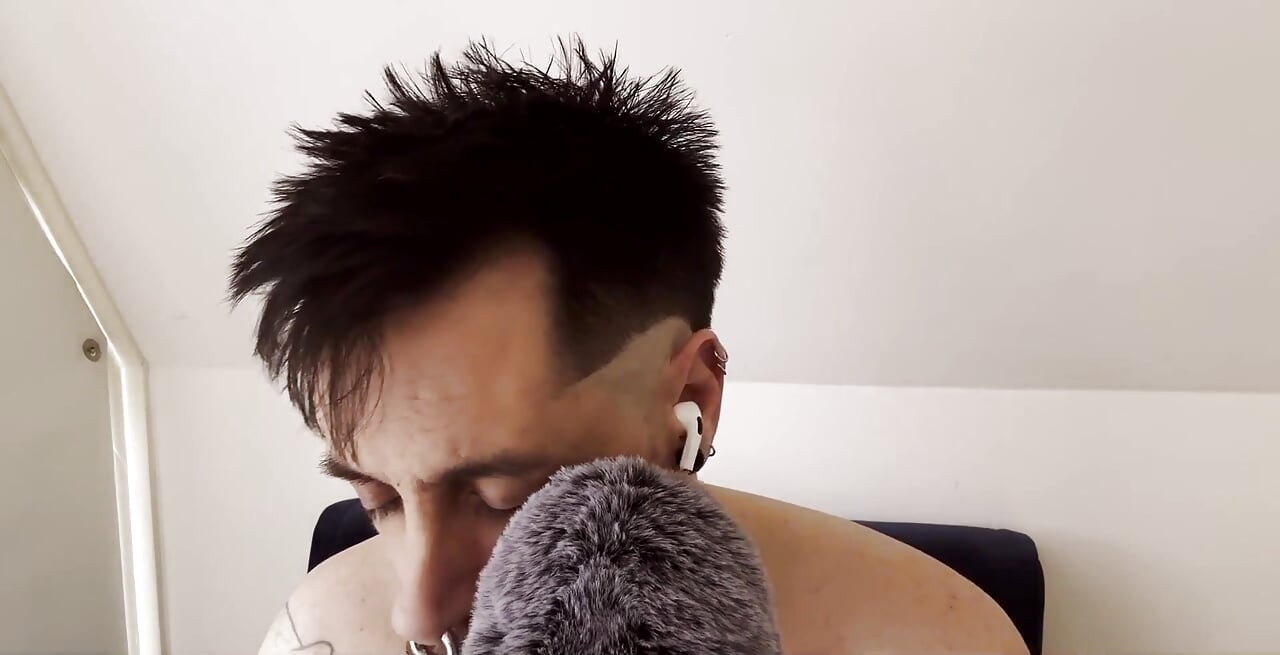 This Is a Beard Rubbing