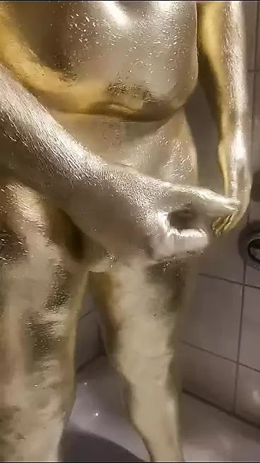 Pancutan mani dalam Emas