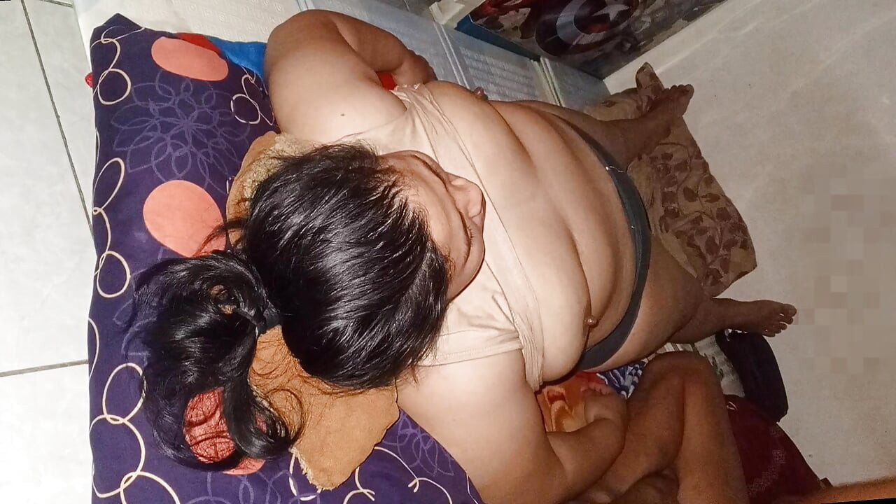 Please massage my breasts gently. I really enjoyed it. Don't stop. I'm going to have to get my ass kicked
