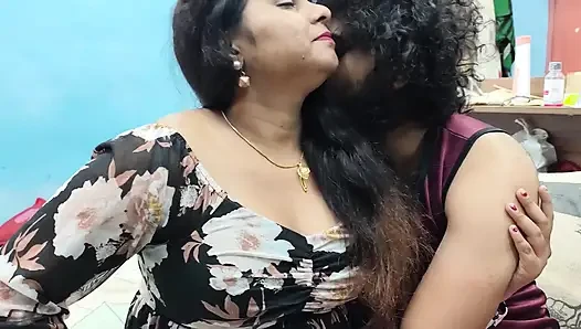 Mallu Couple Hot Romance in Bedroom Dress Removal and Kiss with Boobs Suck Hot Desi Romance in Home