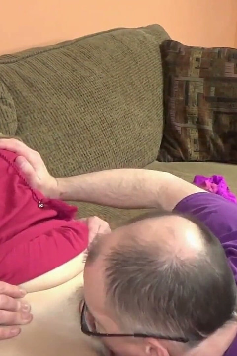 Logan fucks chubby MILF Chasity Vaughn