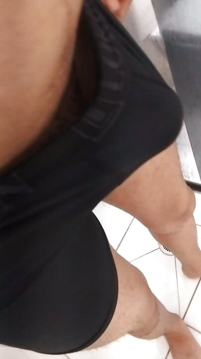Černé sexy mokré spodní prádlo po sprše - přijďte popadnout mého ptáka, cítit moje sexy tělo Ya Habibi, Ven y Siente