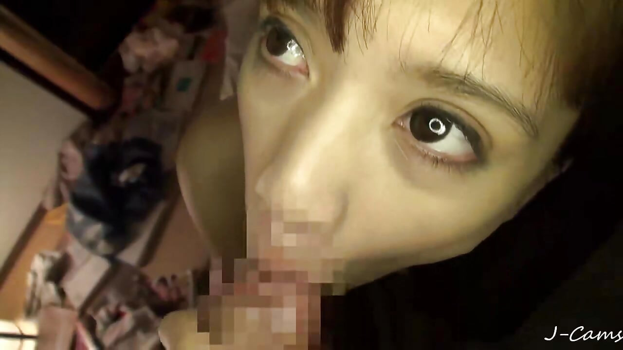 My True Self Emerges in the Moments My Husband Isn’t Watching