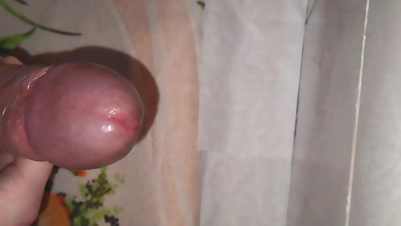 Big cumshot in slowmotion - Schizzata al rallentatore