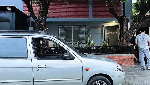 Meine wunderschöne kolumbianische Freundin hat ihr Portemonnaie vergessen, das Taxi mit ihrem Körper bezahlt und am Ende eine tiefe Spritze im Sperma bekommen