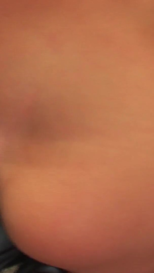 Milf faz Casting para Filme Porno Amador e Fode com um Pau  negro para passar no teste | Clip 3