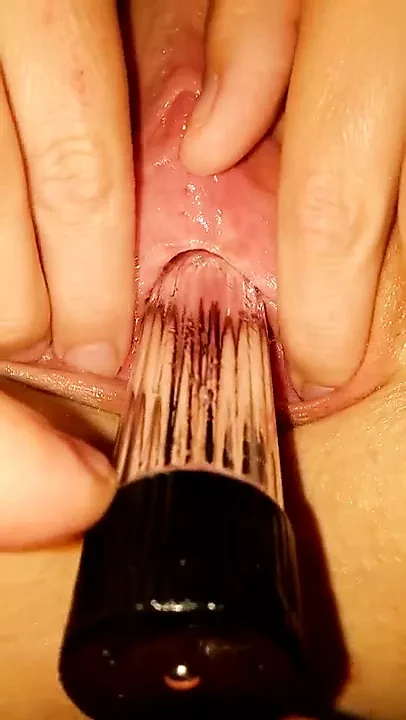 Streching my peehole with 10 cm long and 25mm wide vibrator