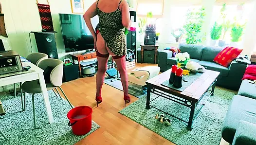 Da oturma odasında temizlik