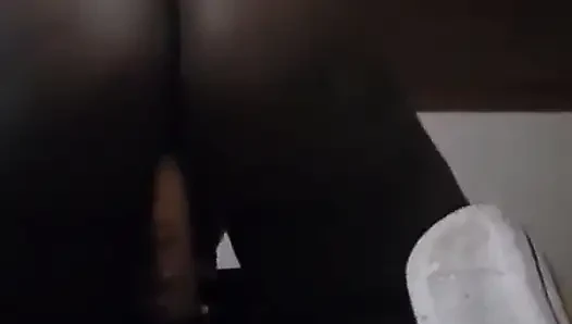 Gadis kampus lagi asik masturbasi di depan kamera
