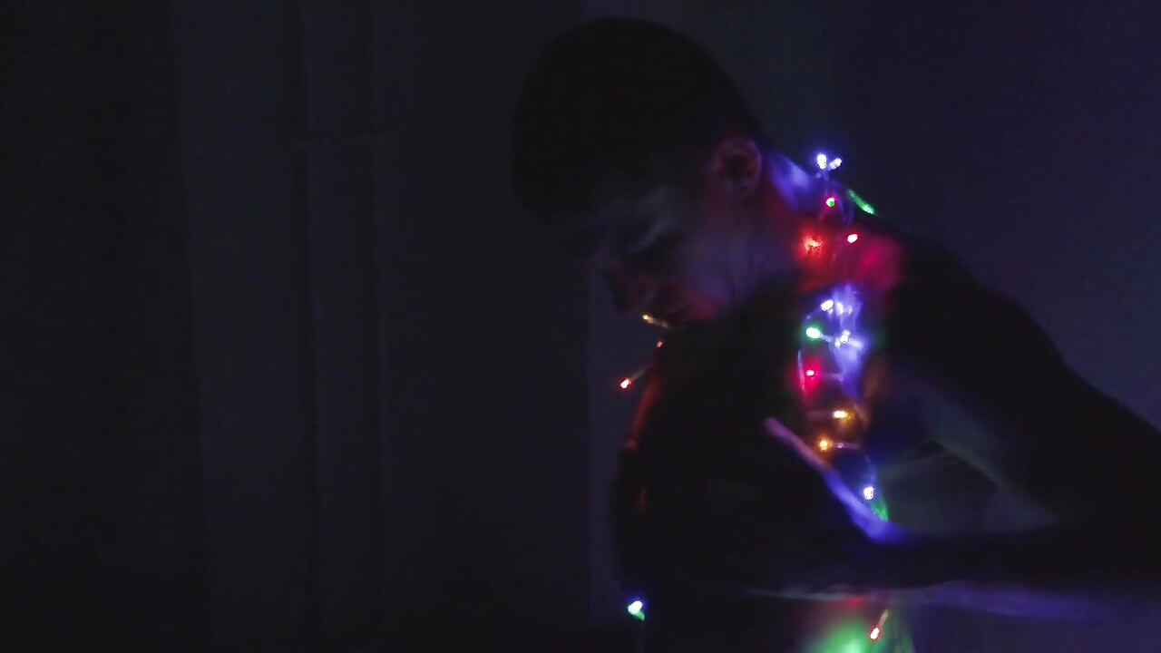 Jerking off in Christmas Lights