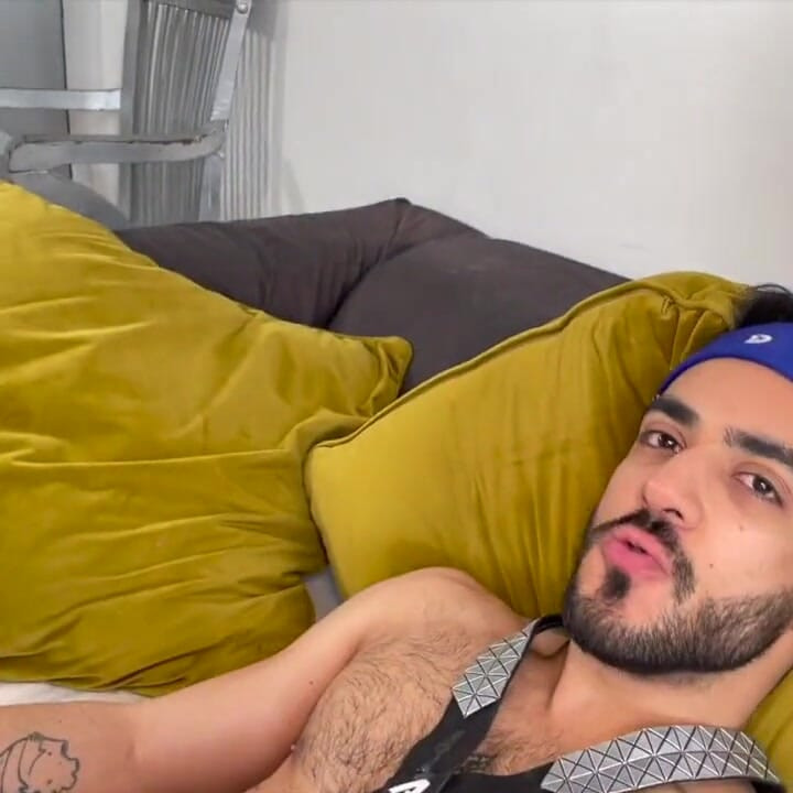 Douglas Smith used raw by Alec Loob