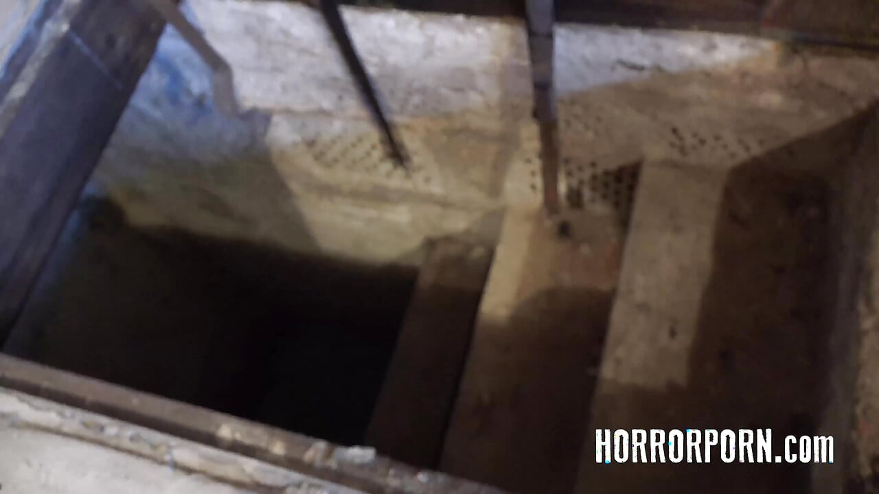 Hot Demonic Beauty (Horror Porn)