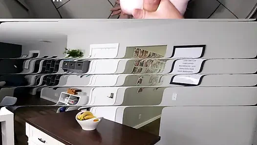 Секс-видео No21 - Минет Во Время Кофе На Кухне - 6-5-22