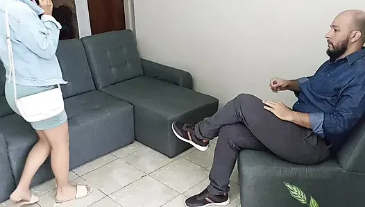 Я иду к врачу и получаю больше, чем просто визит. Испанское порно.