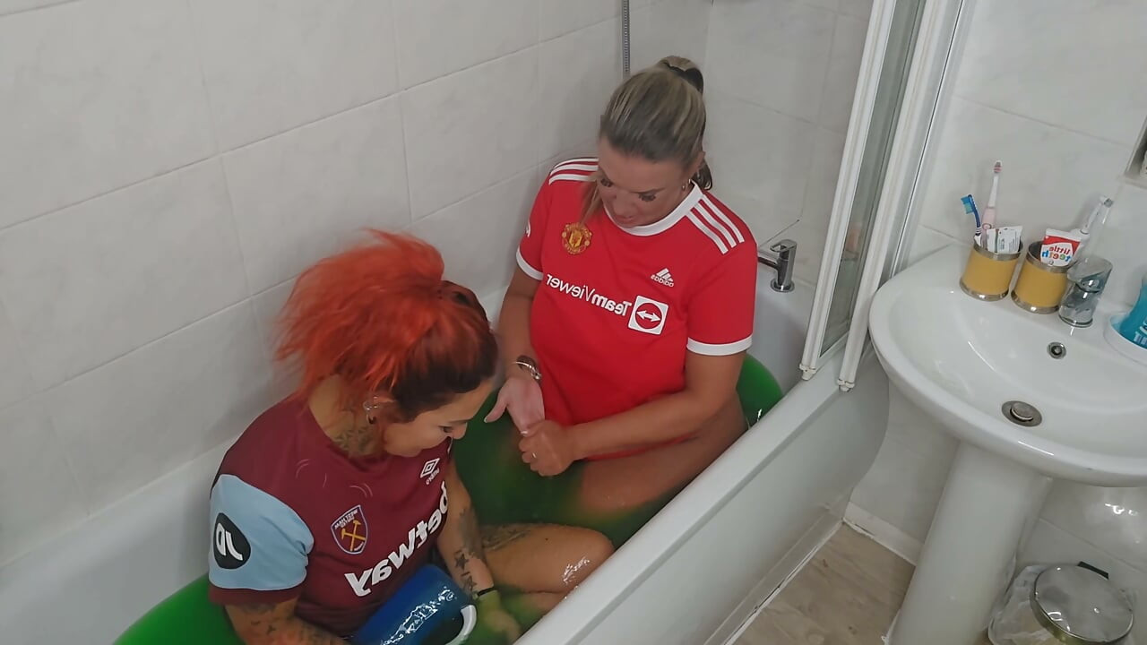 Maisie Lewis e Naughty Girl V tomam banho de gosma