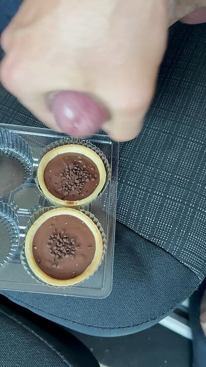 I cum on the dessert with a lot of cum and eat it.