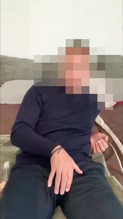 Straight Married Broker Fucks Himself with a Dildo in the Shower for Me