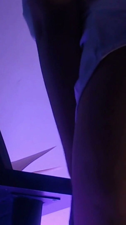 enjoy my cousin's hot ass I want to give her my cock | Clip 1