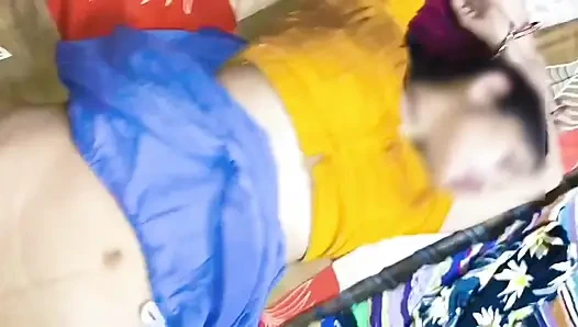 Sasur ji fickte meine muschi sehr schnell, um mich zu befriedigen