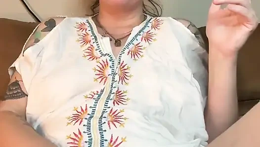 Sigara içen fetiş orta yaşlı seksi kadın mastürbasyon