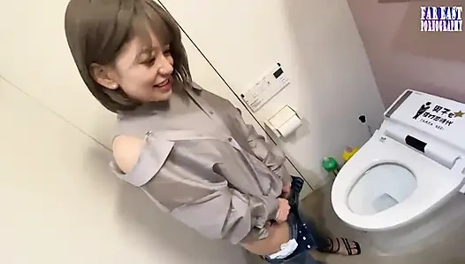 Stream Journey as a Slender Beauty Masters the Thrill of Standing Release Outdoors Part.1